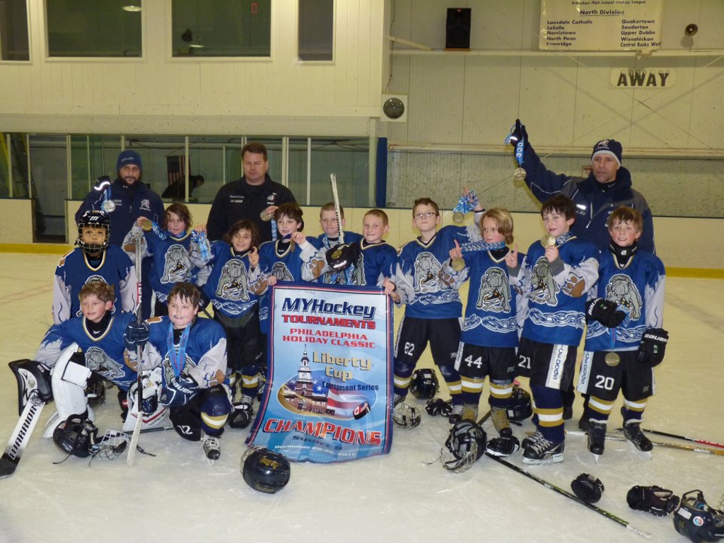 Ice Dogs 2003 Team Win Philadelphia Holiday Classic