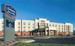 Hampton_inn_and_suites_of_rogers__mn_large